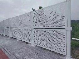 高水馬圍擋怎么固定？高水馬圍擋定制【旭東鋼構(gòu)】