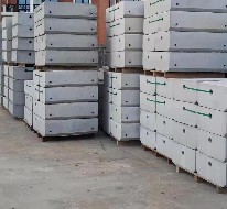 構(gòu)建穩(wěn)固安全的施工環(huán)境：基礎塊在施工圍擋中的重要作用