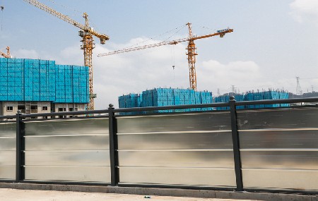 深圳寶安區(qū)玖譽樓盤建筑圍擋項目案例