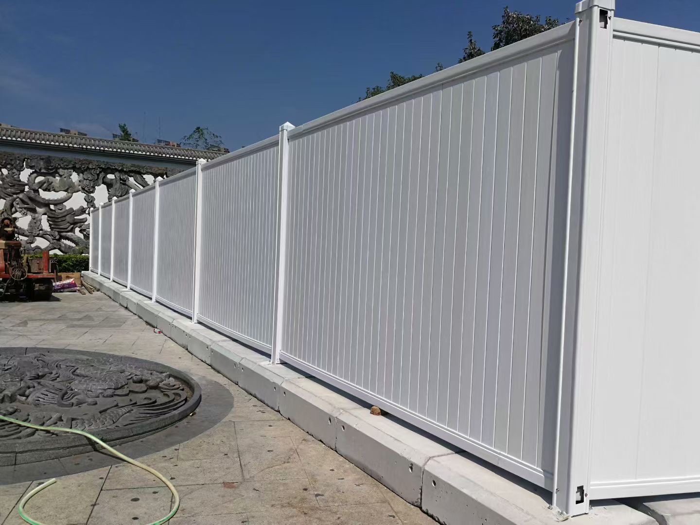 老客戶推薦新客戶，沙井道路維修項目再選旭東PVC圍擋